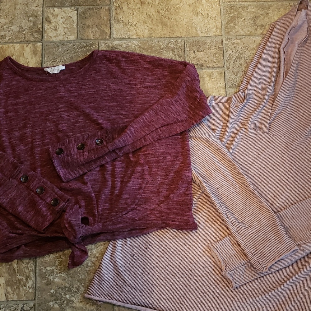 Bundle 2 Tops - image 1